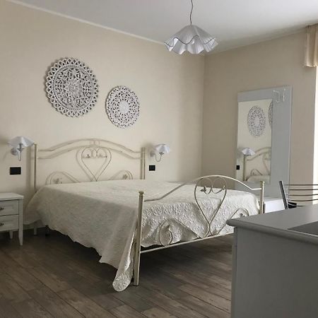 Bed And Breakfast Sun Wine Taranto Exteriör bild