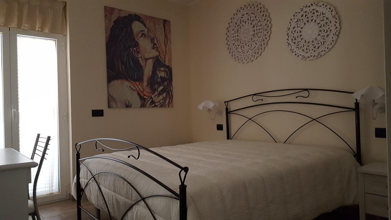 Bed And Breakfast Sun Wine Taranto Exteriör bild