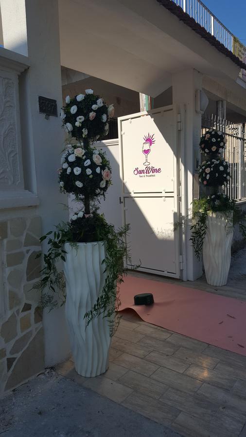 Bed And Breakfast Sun Wine Taranto Exteriör bild